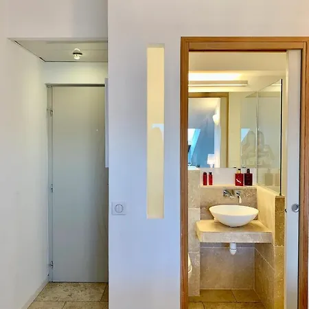 Studio Cosy Et Moderne Au Coeur D'ajaccio Apartment *